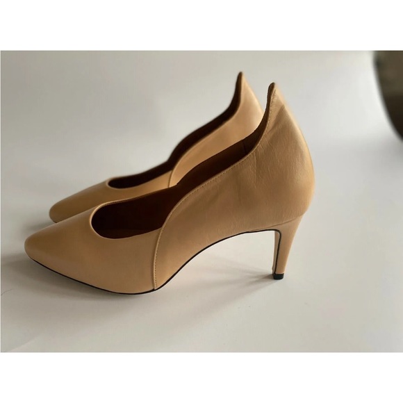 SARGOSSA DESTINY Curved Court Shoes Nappa Leather heels Size 8 UK Beige - Picture 4 of 6